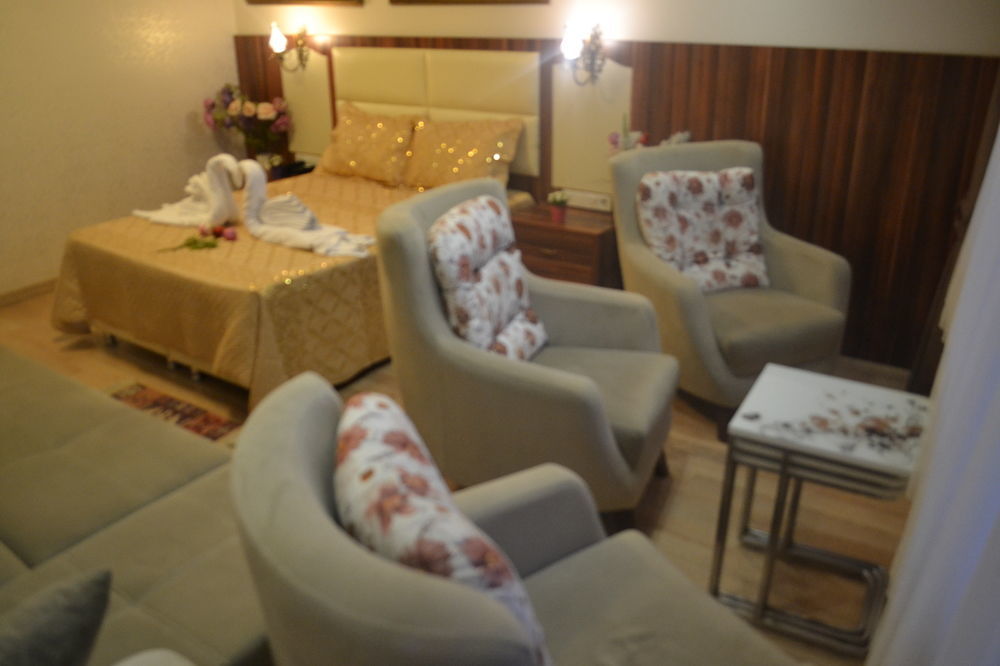 Peradise Hotel Provincia di Provincia di Istanbul Esterno foto