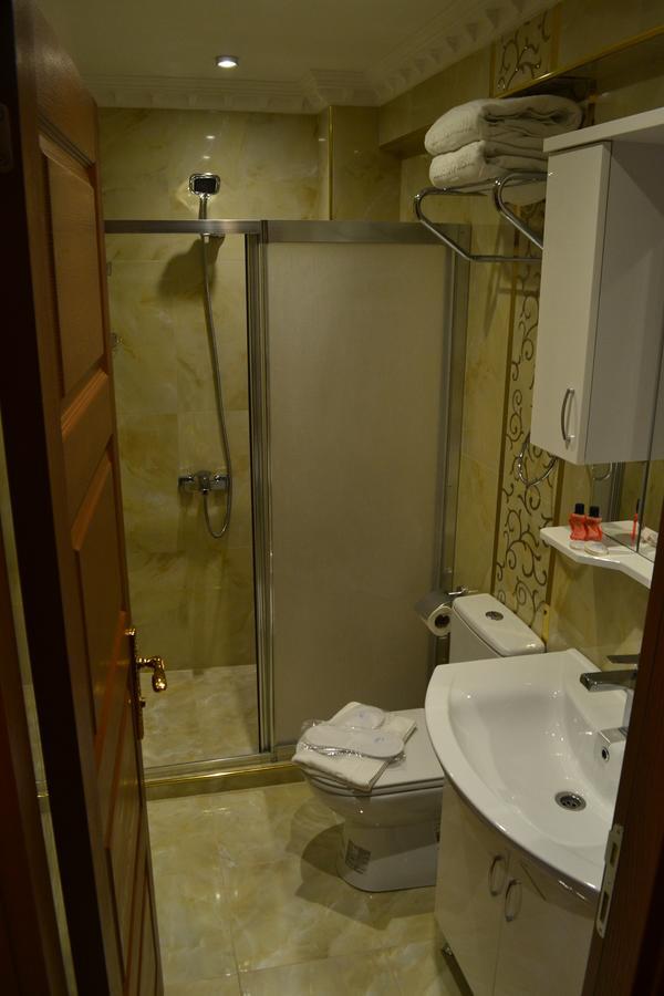 Peradise Hotel Provincia di Provincia di Istanbul Esterno foto