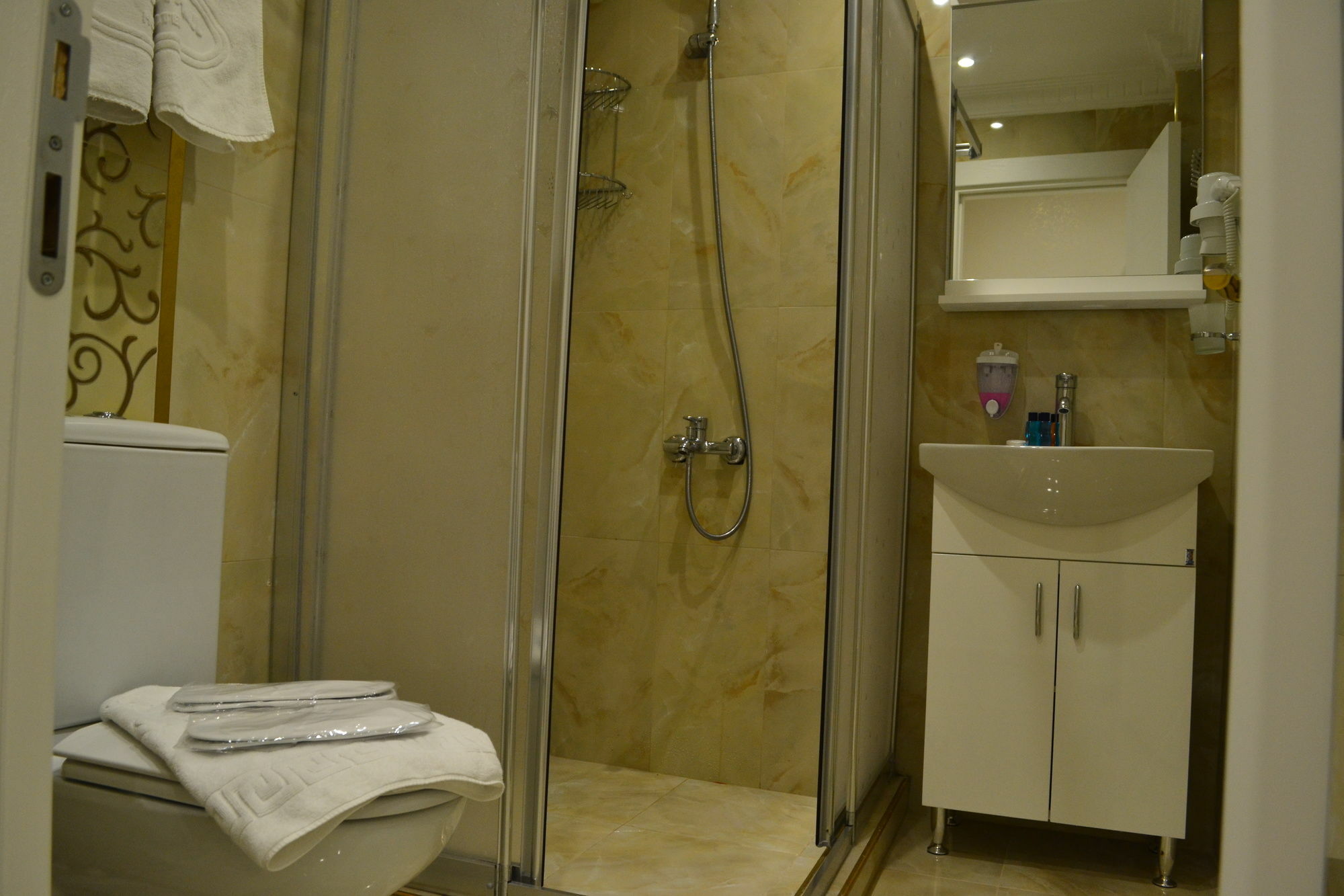 Peradise Hotel Provincia di Provincia di Istanbul Esterno foto
